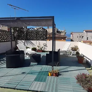 Appartement Rosa's With Terrace, Cagliari